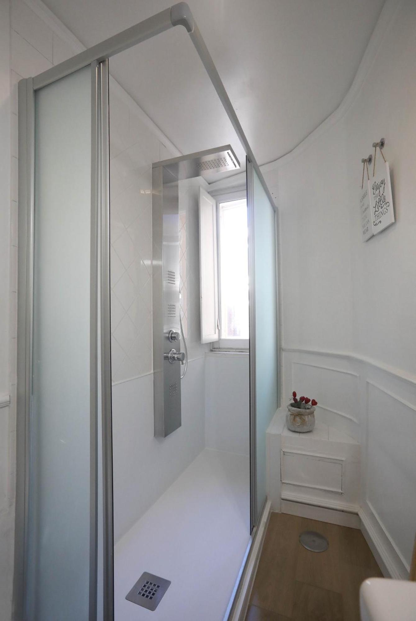Residenza Al Colosseo روما المظهر الخارجي الصورة